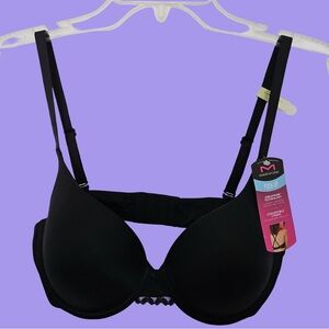 Maidenform Elegant Black Push-Up Bra